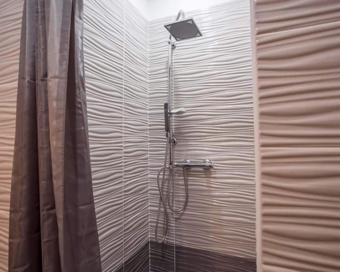 Apartment 50 Shades Of Grey โปเรช ภายนอก รูปภาพ