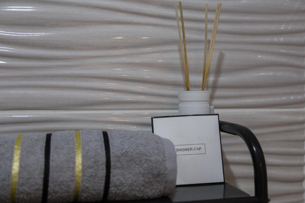 Apartment 50 Shades Of Grey โปเรช ภายนอก รูปภาพ